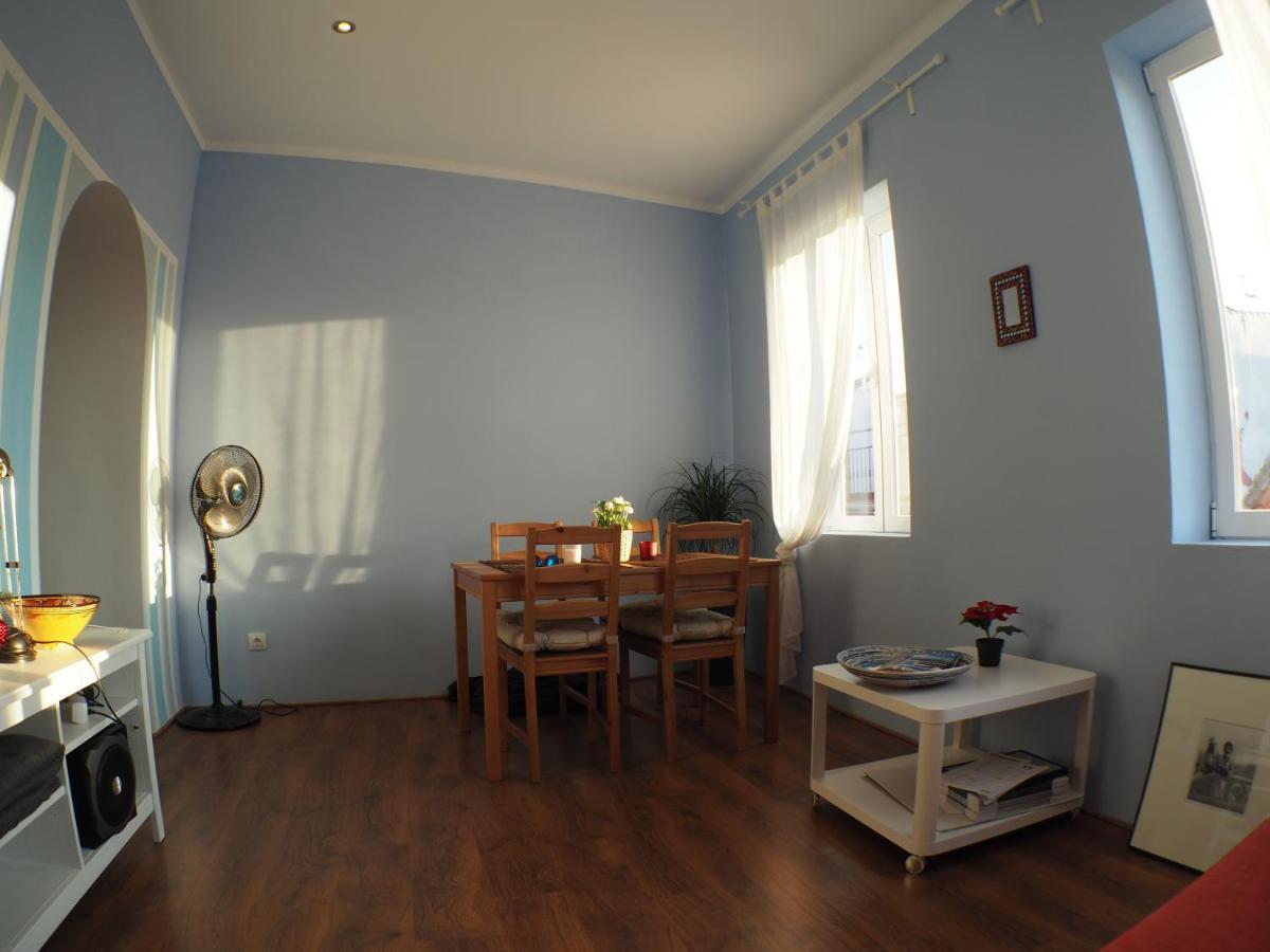 Cosy Appartment W/ Terrace In The Old City Centre มาลากา ภายนอก รูปภาพ
